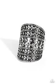 Paparazzi Accessories - Diamondback Bravado - Silver Ring