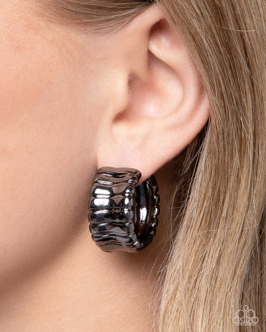 Paparazzi Accessories - Seamless Sass - Black Earrings