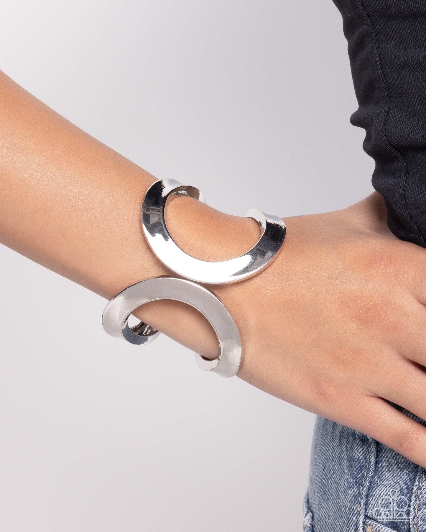 Paparazzi Accessories - Airy Attraction - Silver Bracelet