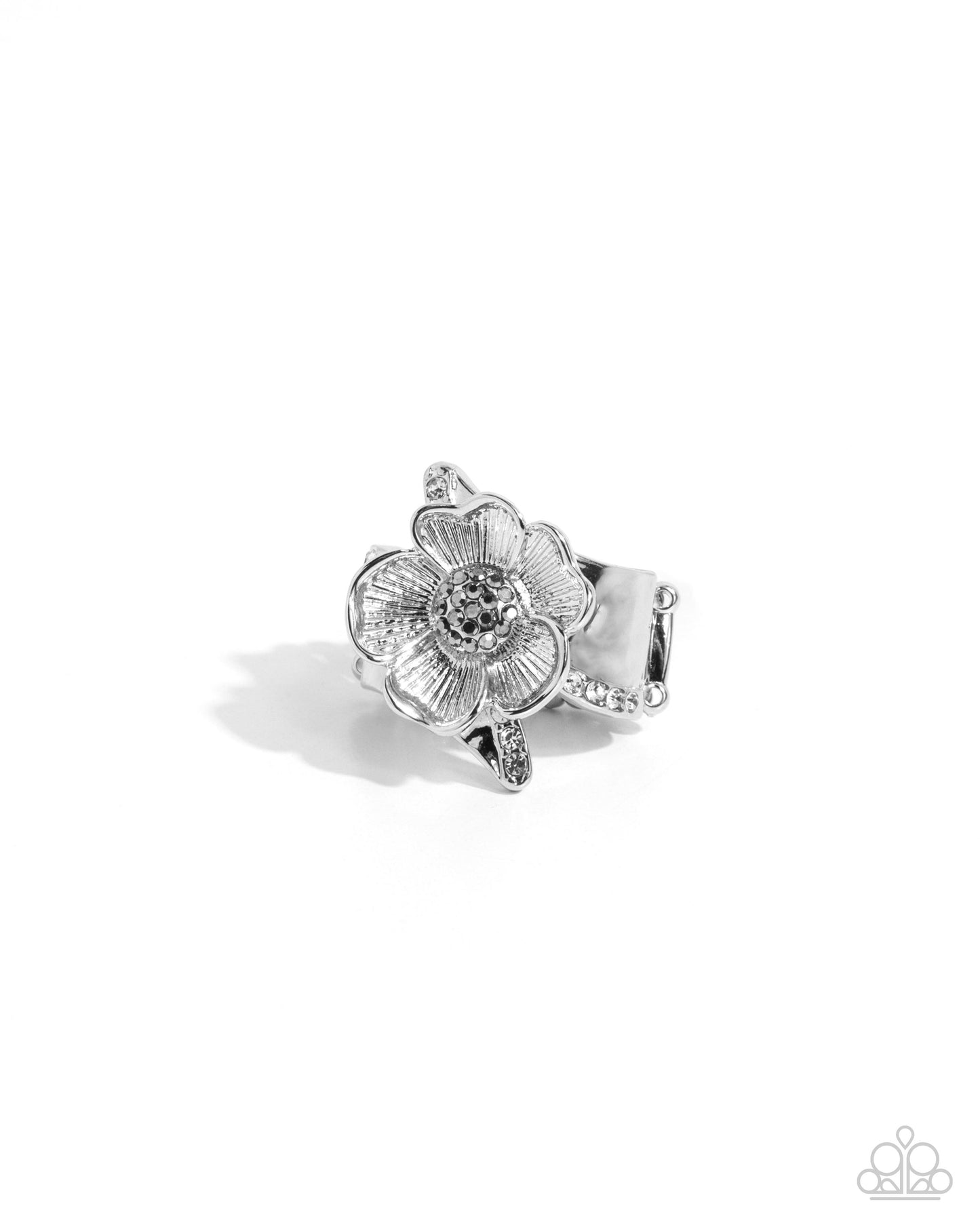 Paparazzi Accessories - Floral Fact - Silver Ring