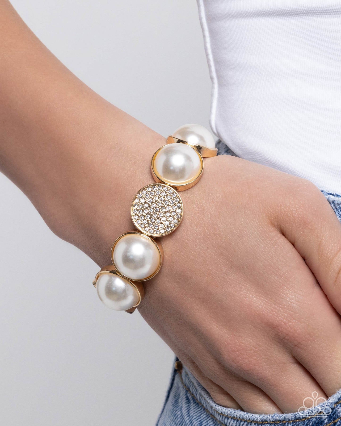 Paparazzi Accessories - Believable Bling - Gold Bracelet