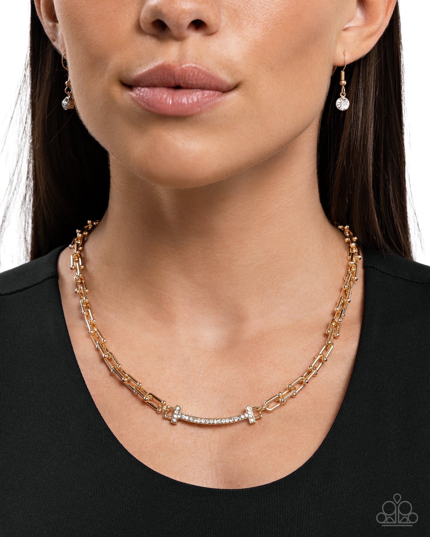 Paparazzi Accessories - Anchored Actress - Gold Necklace