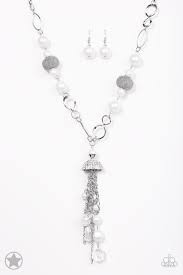 Paparazzi Accessories - Designated Diva - White Necklace