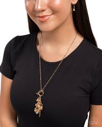 Paparazzi Accessories - Valentines Venture - Gold Necklace