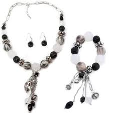 Paparazzi Accessories - Break a Leg - Black Necklace