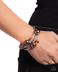 Paparazzi Accessories - Palatial Pearls - Brown Bracelet