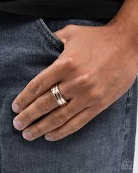 Paparazzi Accessories - Bustling Basic - Silver Ring