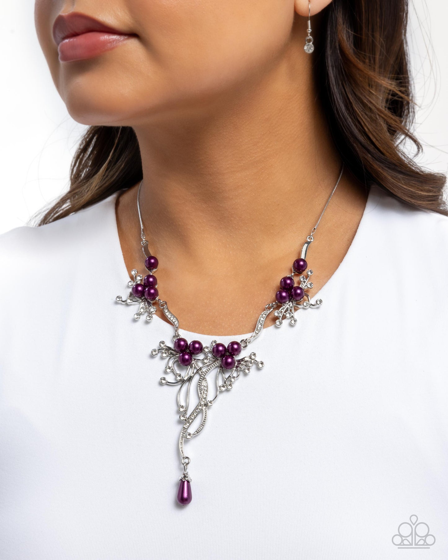 Paparazzi Accessories - Grapevine Getaway - Purple Necklace