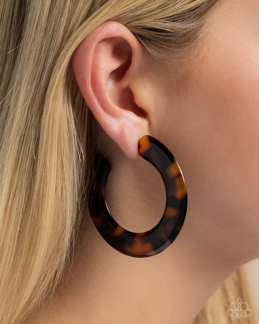 Paparazzi Accessories - Spotted Scoop - Brown Earrings