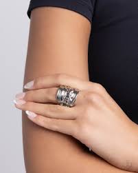 Paparazzi  Accessories - Urban Overlap - Silver Ring