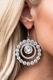 Paparazzi Accessories - Glitzy Gamble - White Earrings