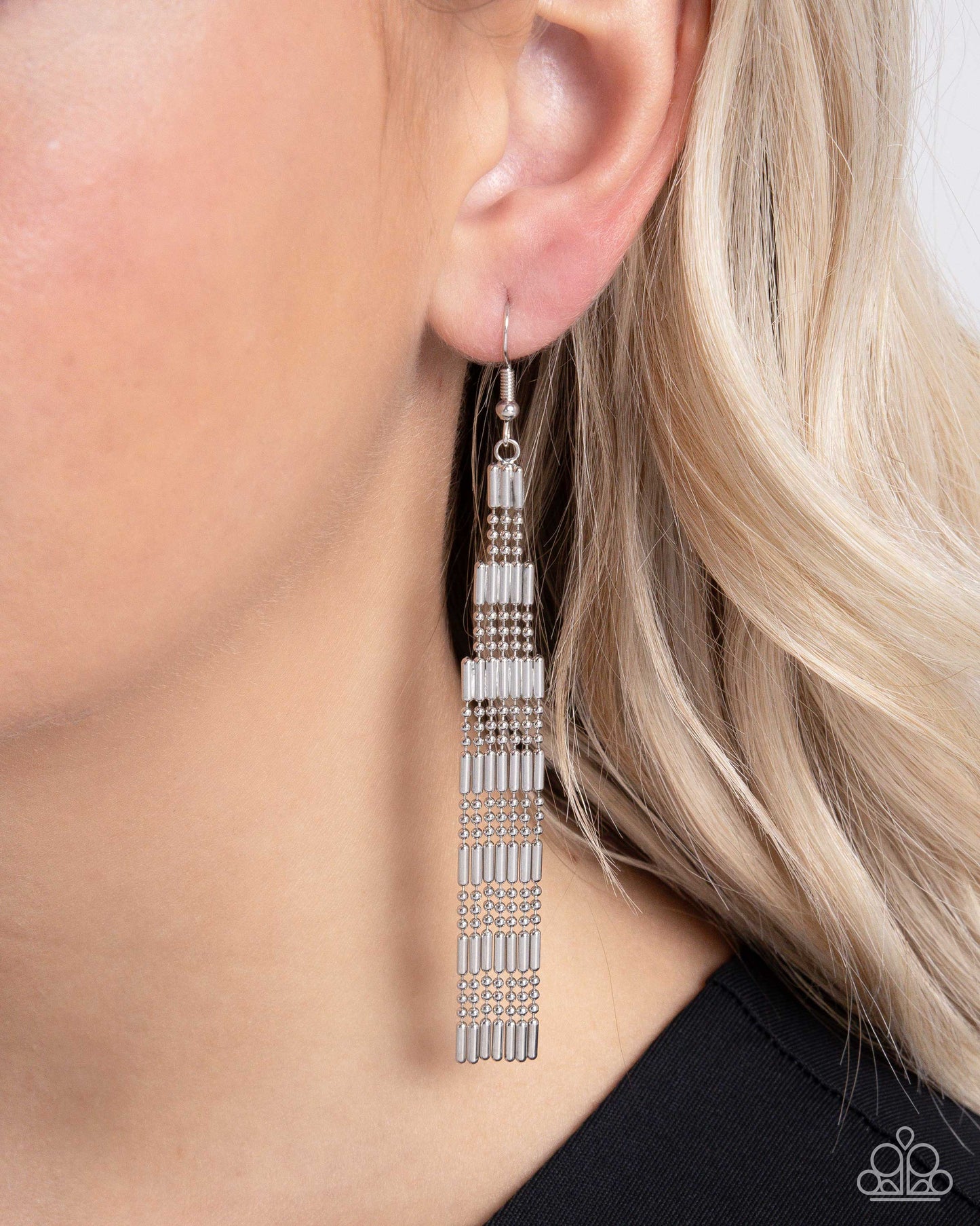 Paparazzi Accessories - Empire State Etiquette - Silver Earrings