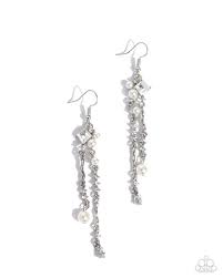 Paparazzi Accessories - Glowing Gamut - White Earrings